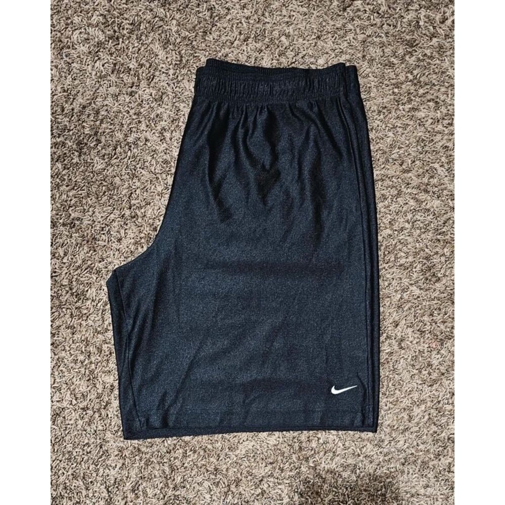 Vintage Men's Nike Shorts Size XL